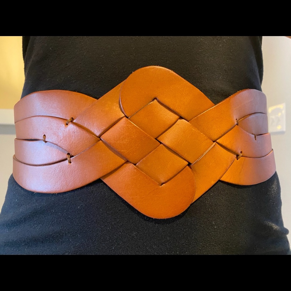 Woven tan leather belt